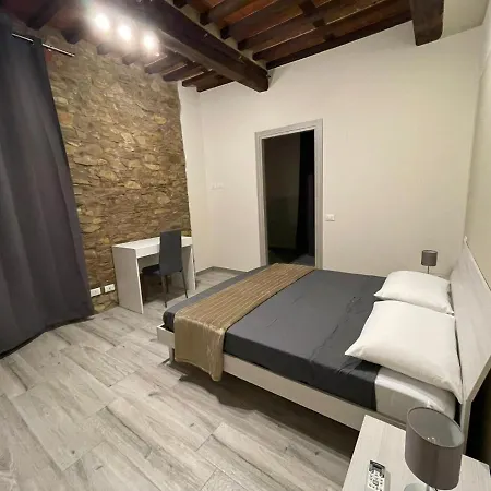 Rent Iacopo *